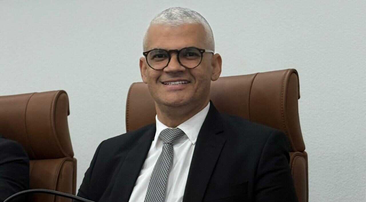 Pablo Roberto recebe a mais alta honraria da Ordem Municipal do Mérito de Feira de Santana