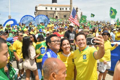 Patriotas baianos vão ao Farol da Barra no 7 de Setembro