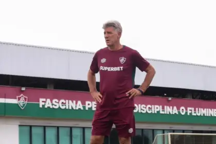 Renato Gaúcho pede demissão do Fluminense após eliminação na Copa Sul-Americana