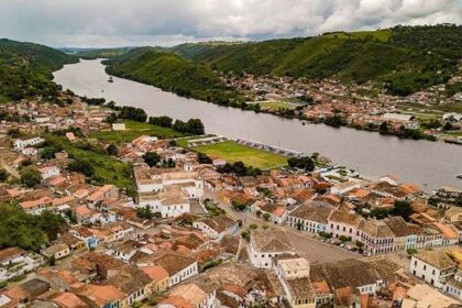 Tiroteio em Cachoeira fere adolescente e provoca pânico entre moradores
