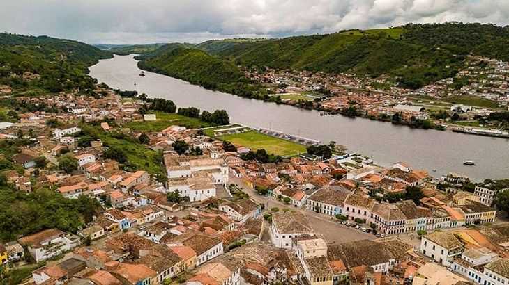 Tiroteio em Cachoeira fere adolescente e provoca pânico entre moradores