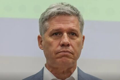 Ministro prevê queda nas tarifas dos EUA para carne e frutas