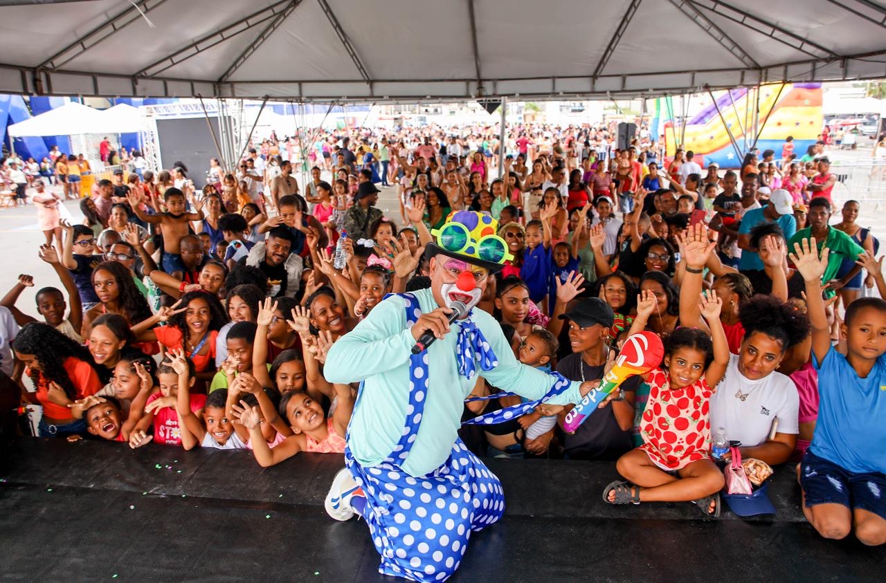 Prefeitura de candeias realiza festa animada no dia das crianças Diversão no evento