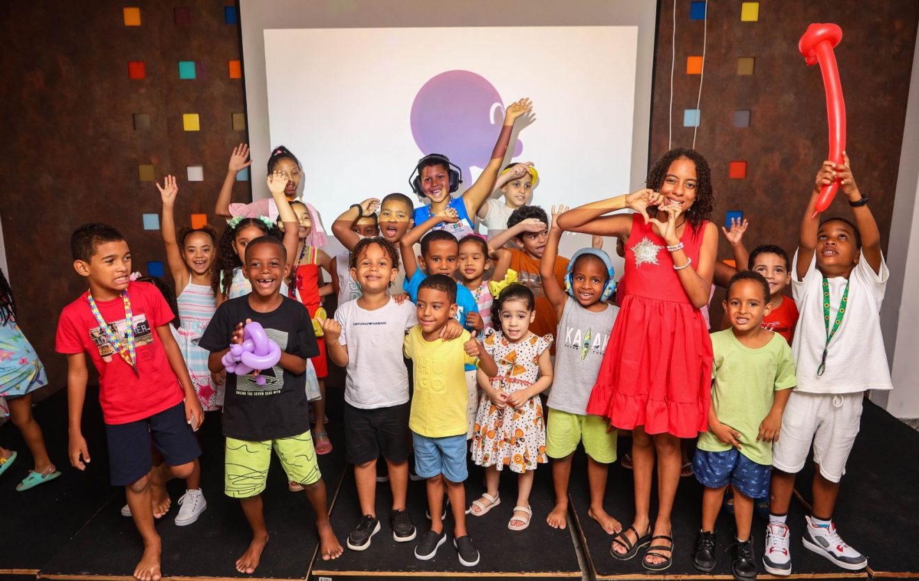 Candeias celebra o mês das crianças com evento do espaço querer bem Candeias celebra o mês das crianças com evento do Espaço Querer Bem