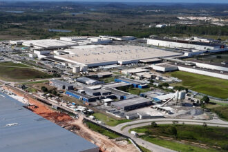 "Implantação da BYD torna a Bahia protagonista na produção nacional de veículos sustentáveis”, afirma Jerônimo Rodrigues