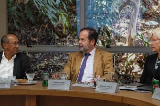 Delegação da Universidade de Queensland Visita a FAPESP: Fortalecendo Parcerias Acadêmicas