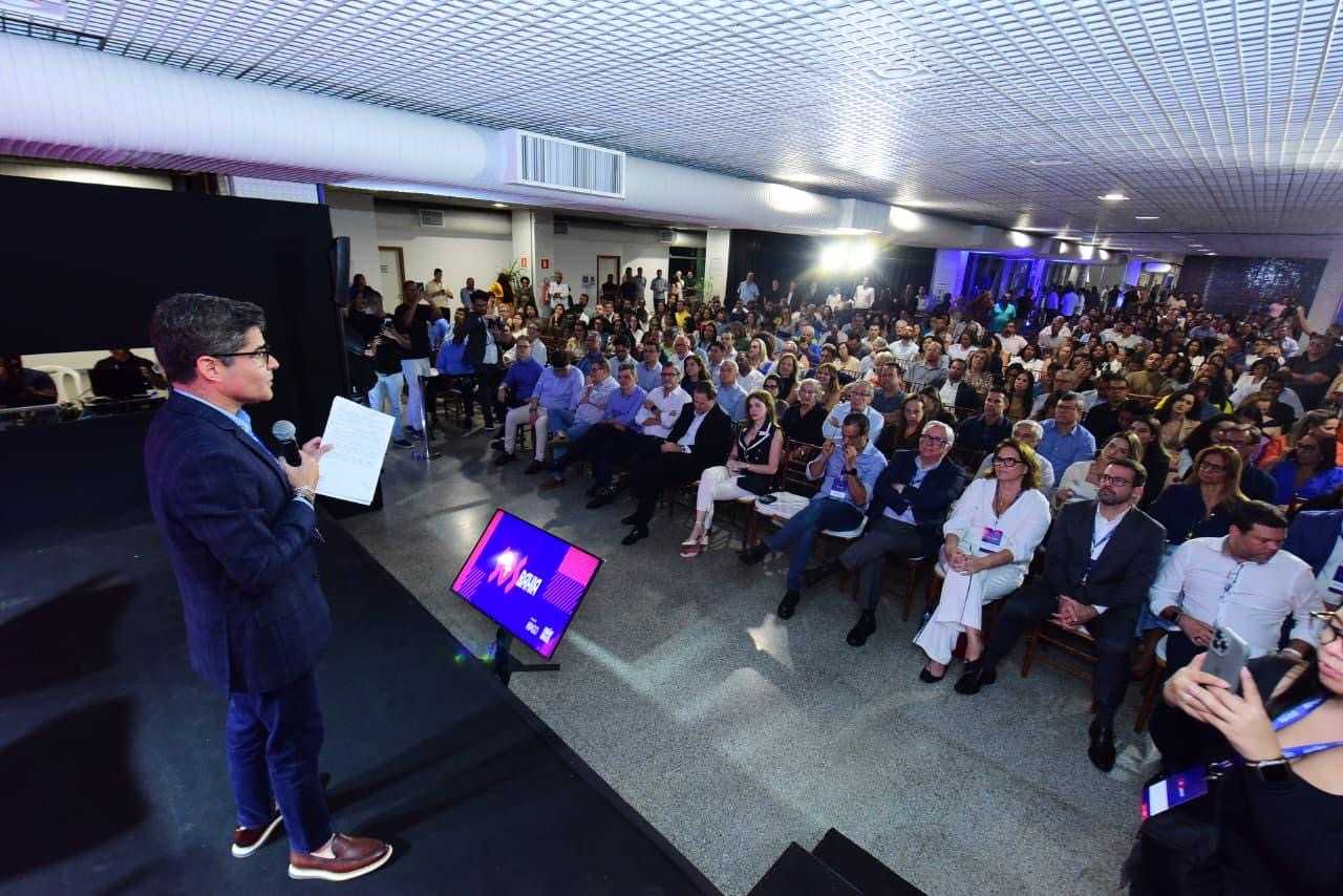 “É um absurdo metade das UTIs da Bahia estarem em Salvador e o restante em só 37 municípios”, diz ACM Neto