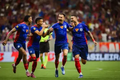 Bahia atropela o Grêmio por 4 a 0 na Fonte Nova