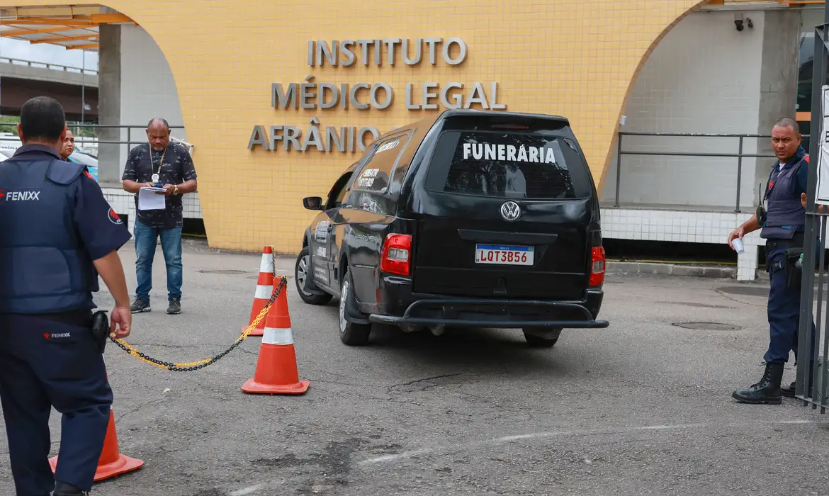 IML libera 89 corpos em megaoperação no Rio de Janeiro