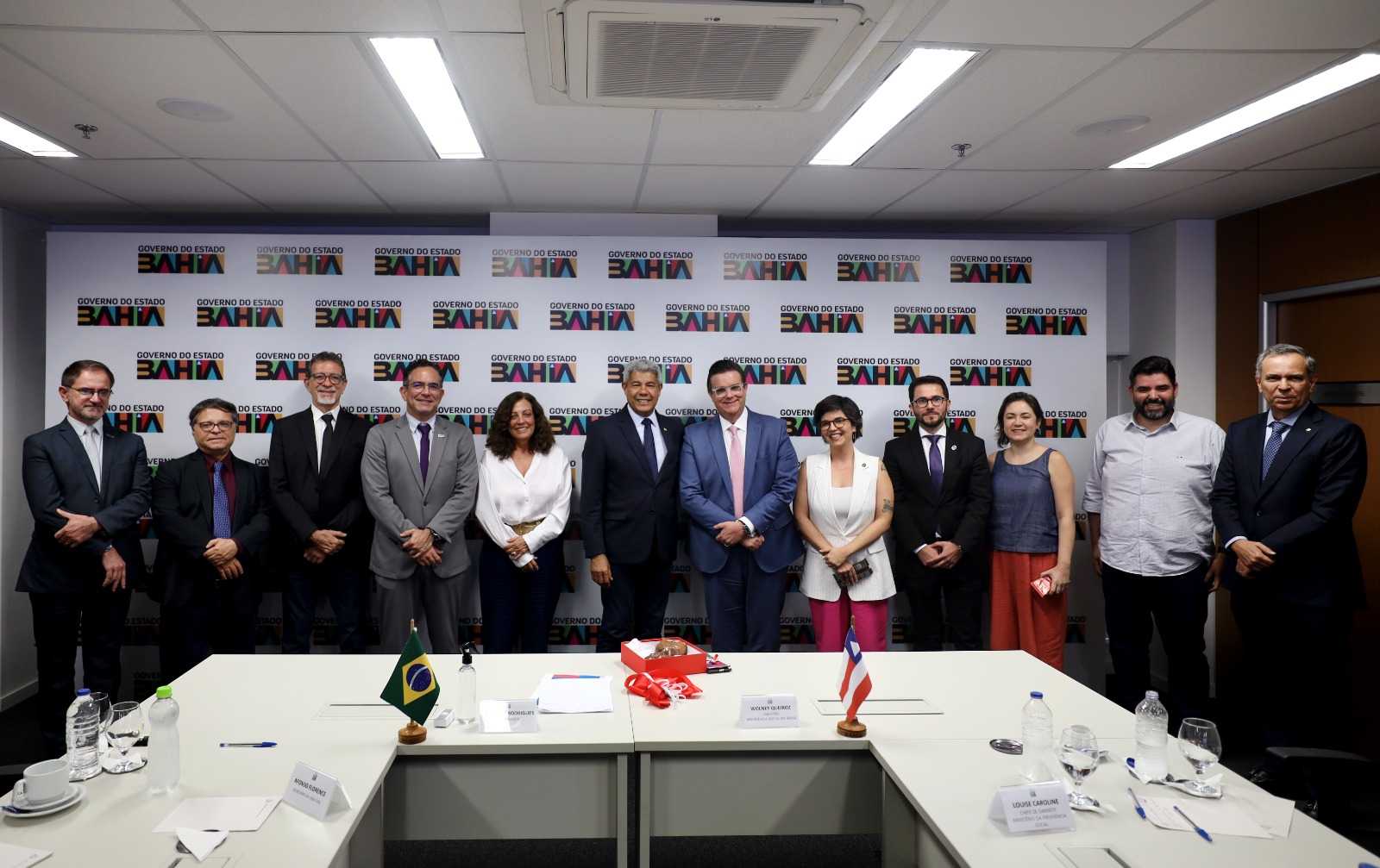 Em reunião com ministro da Previdência Social, Jerônimo Rodrigues debate avanços e a chegada de novos peritos médicos para a Bahia
