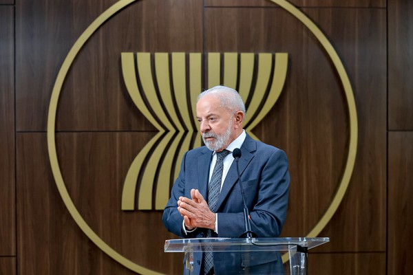 Lula se retrata após dizer que traficantes seriam “vítimas” de usuários de drogas
