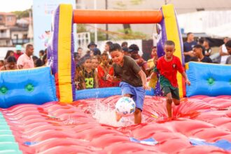 Prefeitura de Candeias realiza festa animada no Dia das Crianças