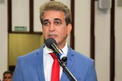 Robinson Almeida celebra avanço do VLT e destaca liderança da Bahia em investimentos sob gestão de Jerônimo Rodrigues