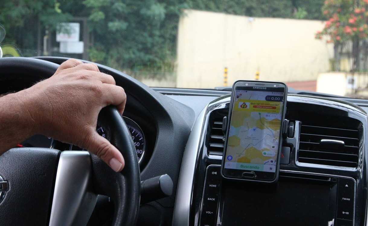 Vereadores aprovam direito de defesa para motoristas de aplicativos alvos de denúncias em Salvador