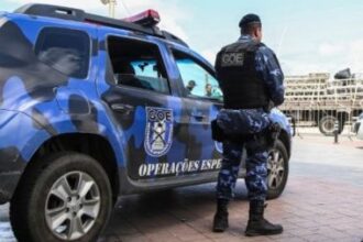 Guardas de Salvador ganham folga ao recuperarem celulares roubados