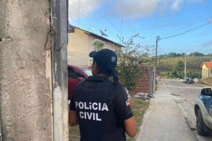 Polícia investiga assassinato de mulher em casa na Bahia; ex é suspeito