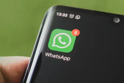 Novo vírus ataca contas bancárias e cripto pelo WhatsApp