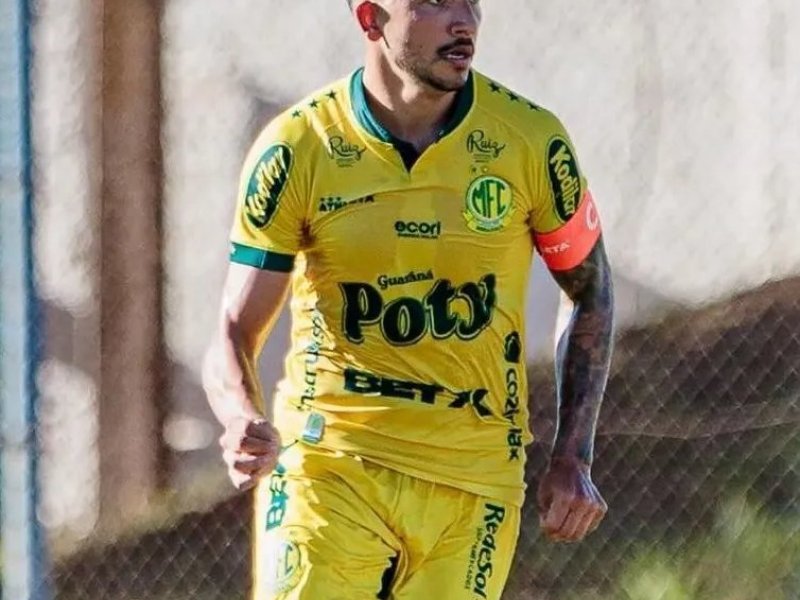 Yuri Lima Desmente Rumores: Aposentadoria Sem Influência Musical