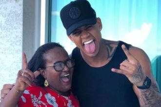 Léo Santana Homenageia Mãe: 'A Gigante Sempre Foi Você'