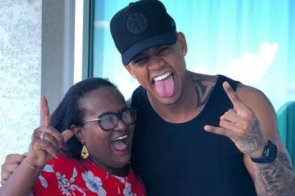 Léo Santana Homenageia Mãe: 'A Gigante Sempre Foi Você'