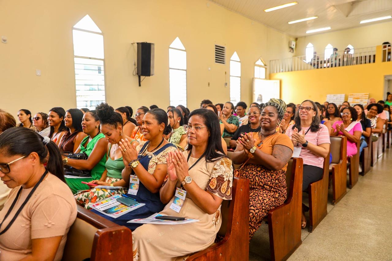 Candeias promove seminário para inclusão na educação municipal Candeias promove seminário para inclusão na educação municipal