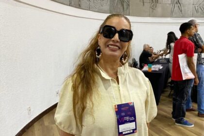 Axé Music Renova Forças: Sarajane Afirma Sua Eternidade!