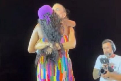 Ivete e Iza: Abraço Emocionante e Mensagem de Felicidade