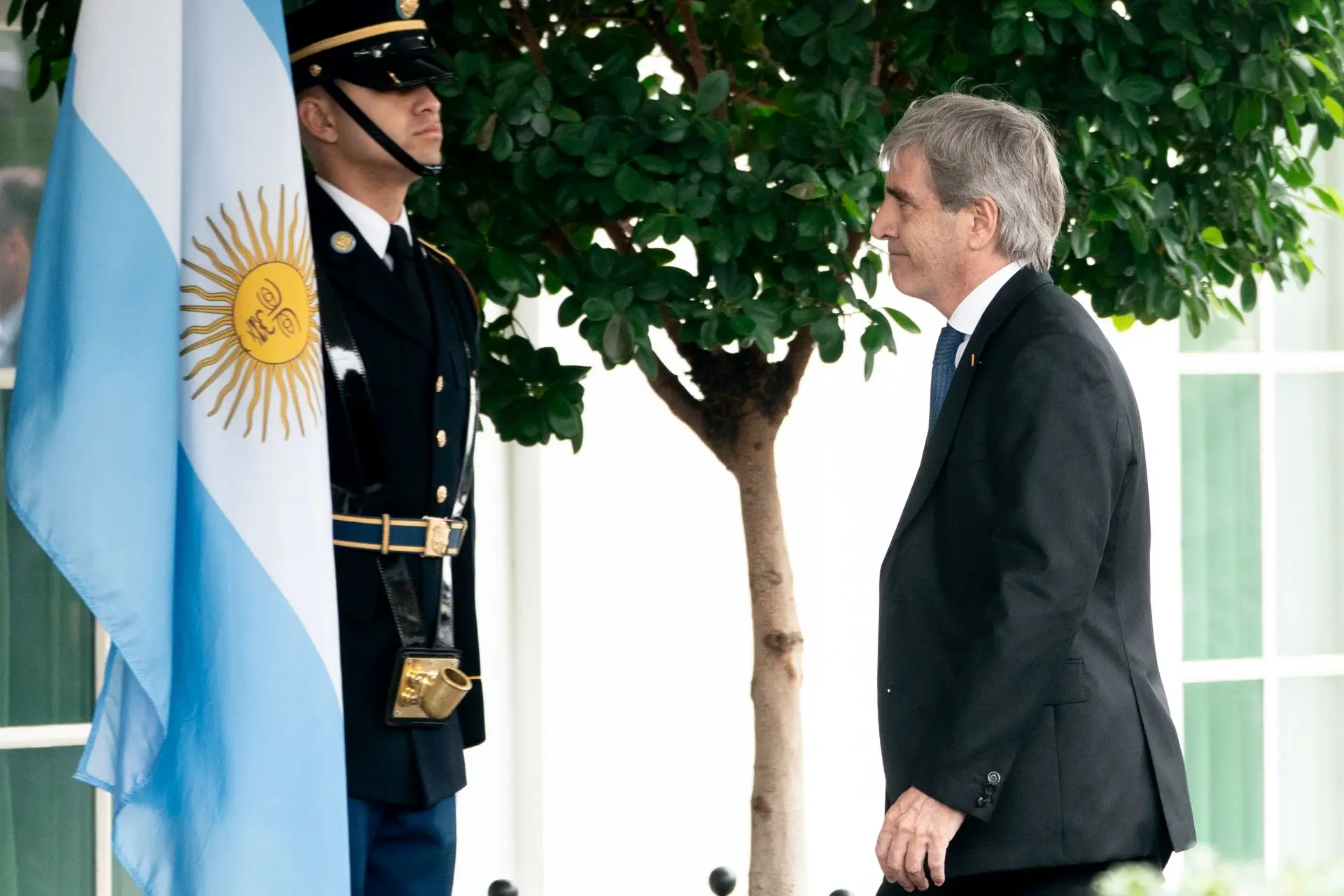 Ministro orienta banqueiros: Argentina deve aumentar reservas e recomprar títulos