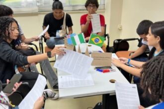 Alunos do Ensino Médio do Pará Participam de Simulado da COP para Formar Futuros Negociadores