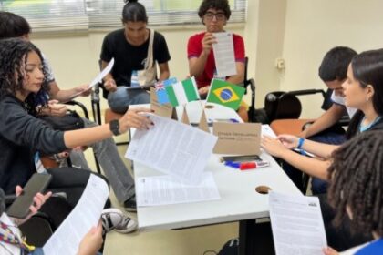 Alunos do Ensino Médio do Pará Participam de Simulado da COP para Formar Futuros Negociadores