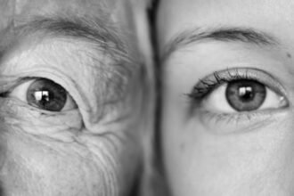 Como a Flutuação Hormonal Impacta a Imunidade Feminina e o Papel Protetor do Exercício Físico