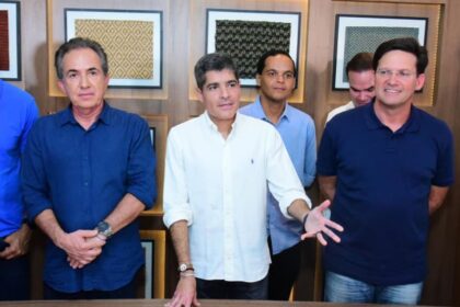 “Pessoa que vai ao hospital não está indo fazer turismo, está indo para sobreviver”, diz ACM Neto após fala de Jerônimo sobre deixar pacientes no corredor