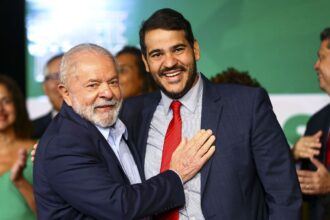Apoio de Jaques Wagner a Jorge Messias no STF acirra crise entre governo e Senado