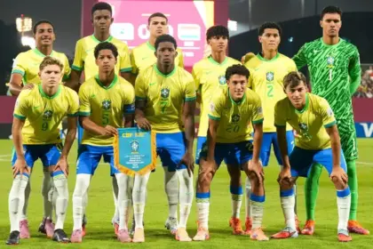 Base do Bahia decide e Brasil avança para quartas da Copa do Mundo Sub-17