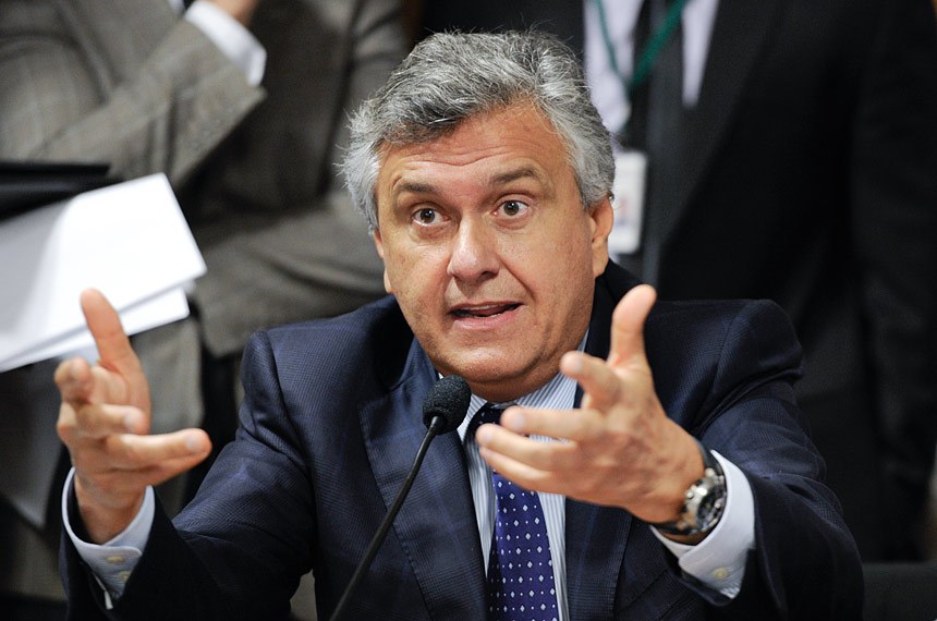 Caiado ameaça deixar o União Brasil se partido barrar candidatura à Presidência em 2026