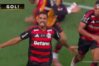 Campeão! Flamengo derrota Palmeiras e se torna primeiro brasileiro tetracampeão da Libertadores