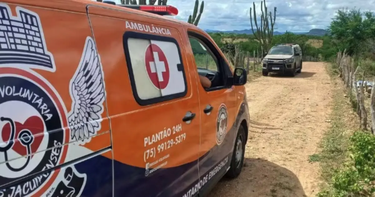 Socorristas são assaltados e têm celular de emergência roubado em Riachão