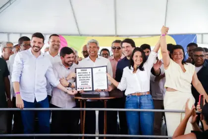 Jerônimo Rodrigues anuncia mais de R$ 18 milhões em investimentos na educação de Itanagra