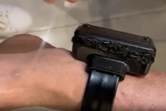 STF divulga vídeo em que Bolsonaro admite ter usado ferro quente para violar tornozeleira eletrônica