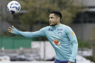 STJD adia sessão que julgará Vitor Roque e data cai em mesmo dia de Palmeiras x Vitória