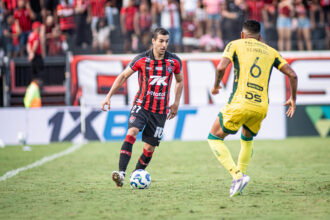 Vitória vence Mirassol no Barradão e se afasta da zona de rebaixamento