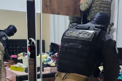 Polícia realiza operação contra tráfico de armas e drogas na Bahia