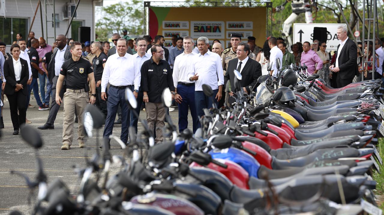 Governo entrega veículos recuperados no Dia D da Operação Ressonância