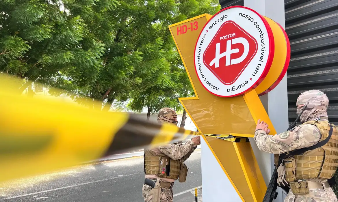 Polícia fecha 49 postos no MA, PI e TO por lavagem de dinheiro