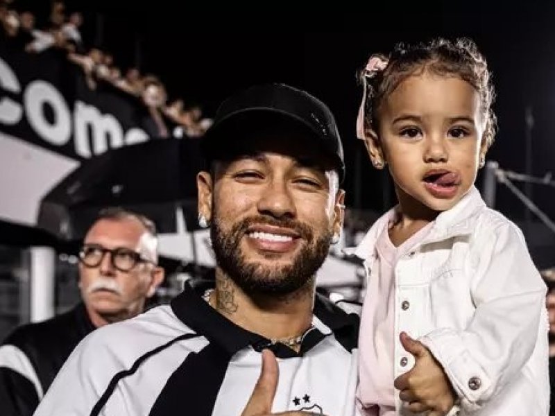 Neymar e Mavie: Celebração emocionante dos gols do papai!