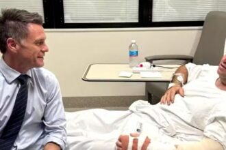 Herói Desarma Atirador e Surge Renovado Após Cirurgia