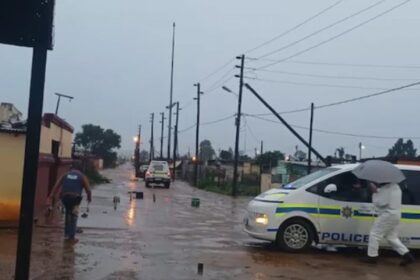 Tiroteio Fatal na África do Sul: 9 Mortos e Mistério Revelado