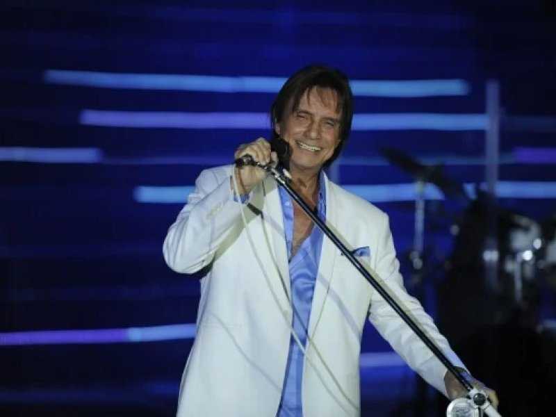 Roberto Carlos: Polêmica em Show de Salvador Surpreende Fãs