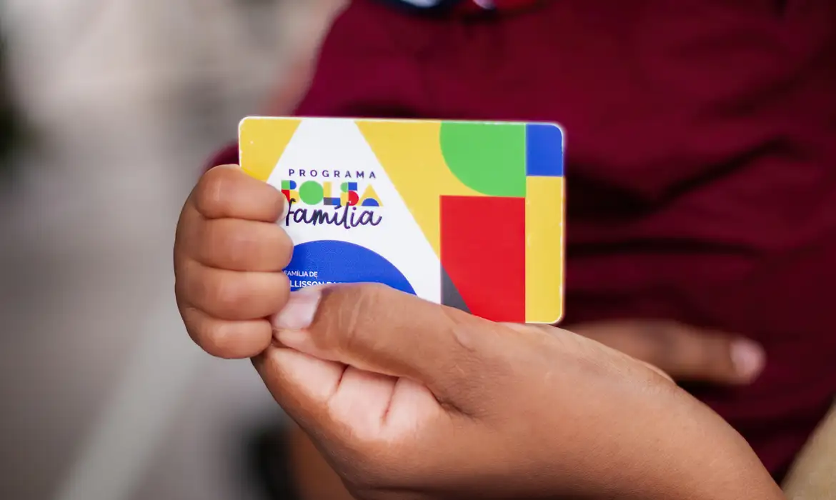 Novo Bolsa Família: Menos Beneficiários e Menos Recursos até 2025