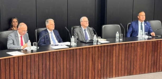 FAPESP Apoia 190 Projetos Focados em Políticas Públicas, Revela Presidente da Fundação na Alesp